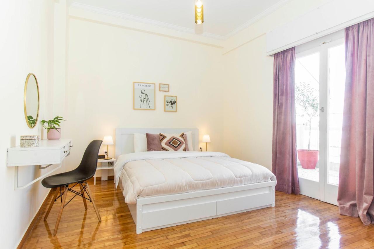 Loucas Apartment Athen Exterior foto