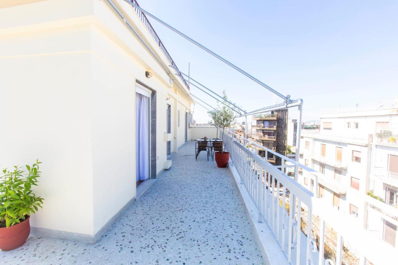Loucas Apartment Athen Exterior foto