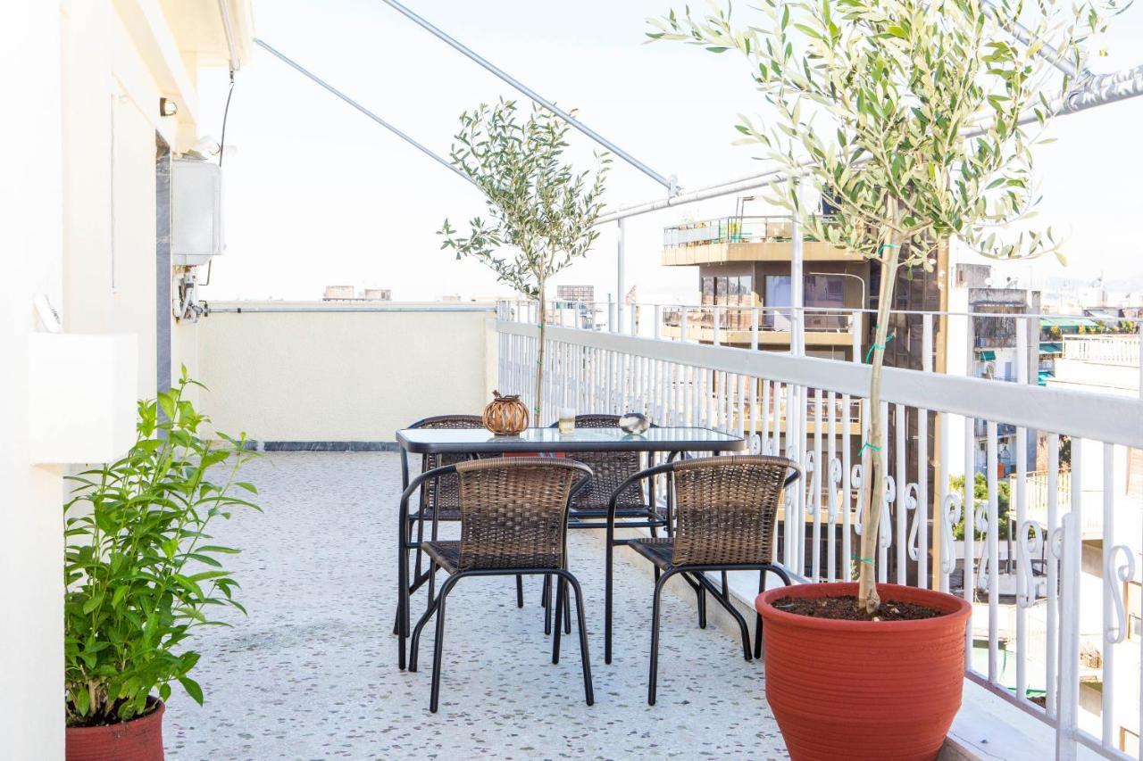 Loucas Apartment Athen Exterior foto
