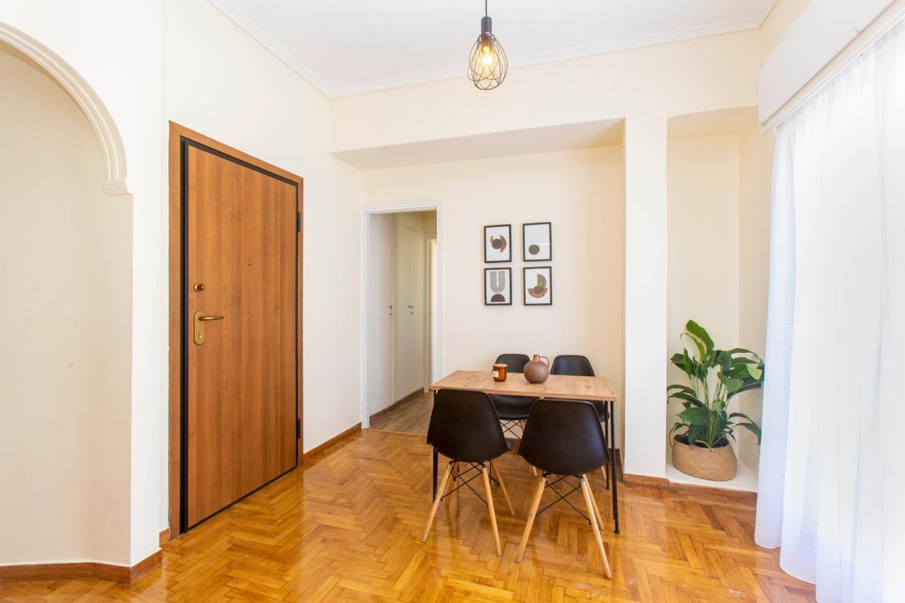 Loucas Apartment Athen Exterior foto