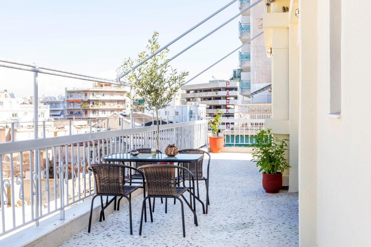Loucas Apartment Athen Exterior foto