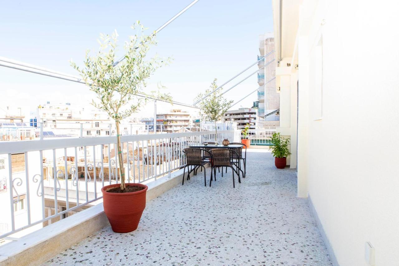 Loucas Apartment Athen Exterior foto
