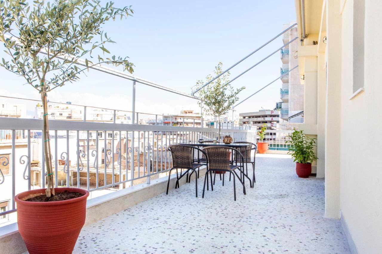 Loucas Apartment Athen Exterior foto